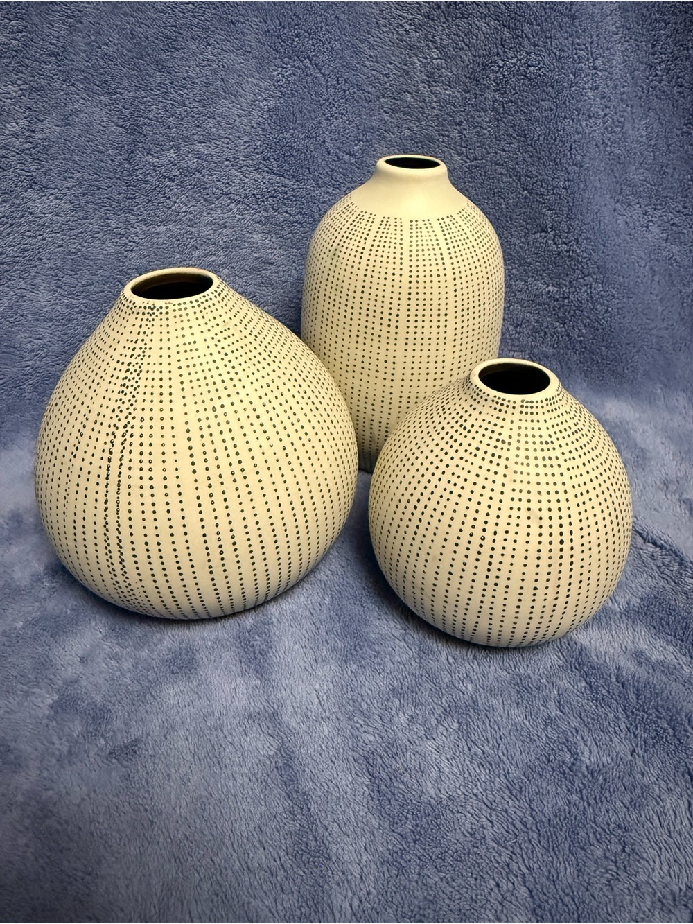 Creative Co-Op Cream Ceramic Dot-Pattern Vase Set